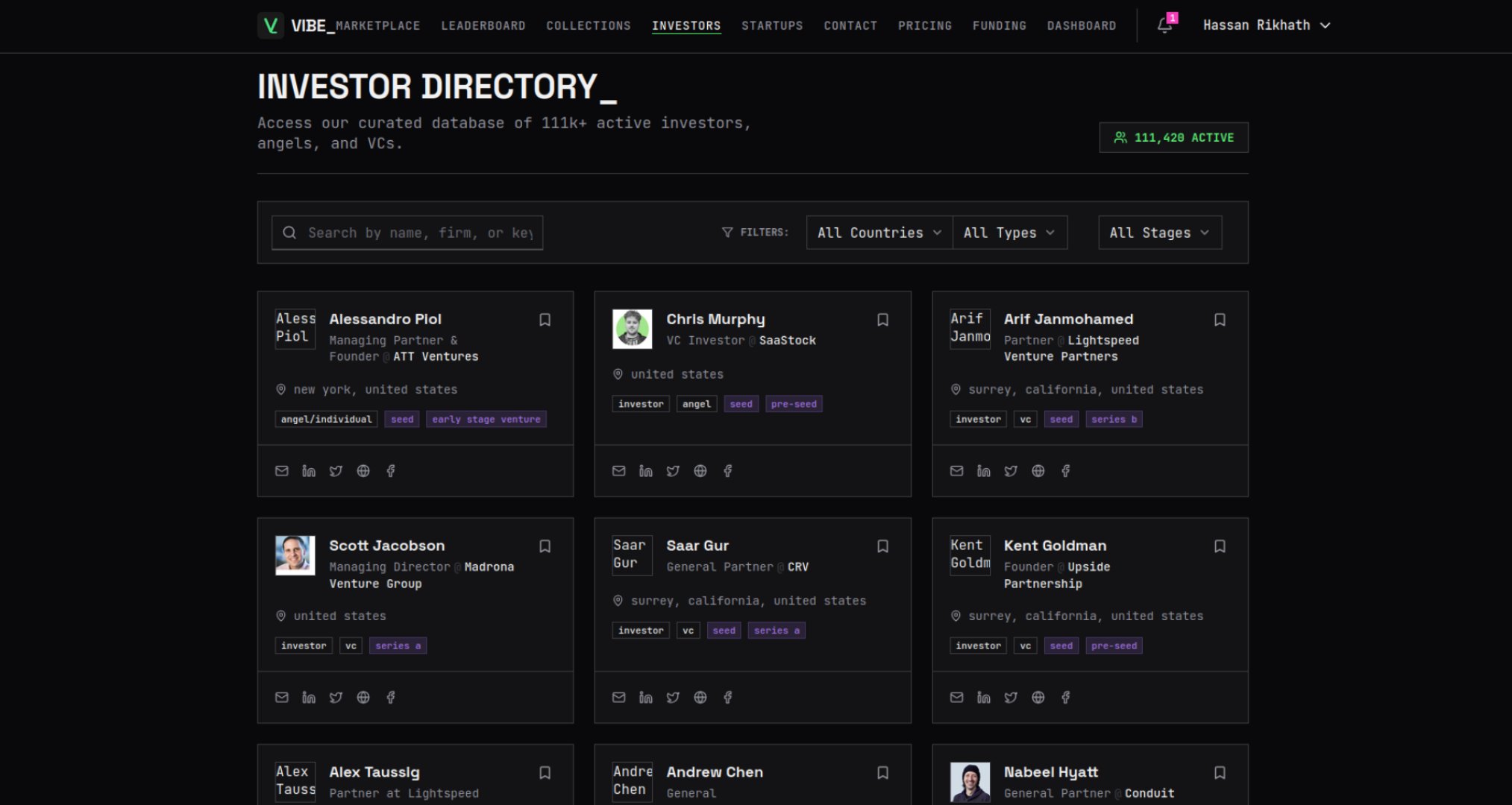 Vibe App Store - E-commerce screenshot 1 showing the Showcase Your Work. Find Your Audience.